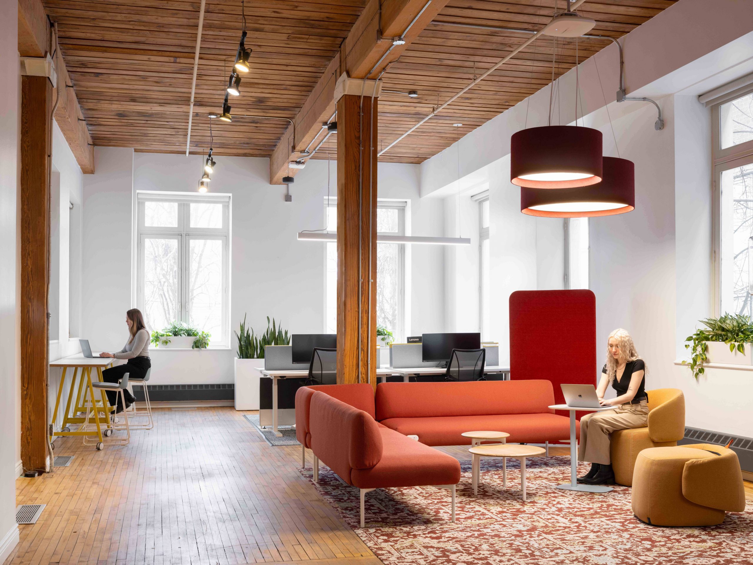 Softchoice Workplace: A Home-Inspired Design by SGH Design Partners